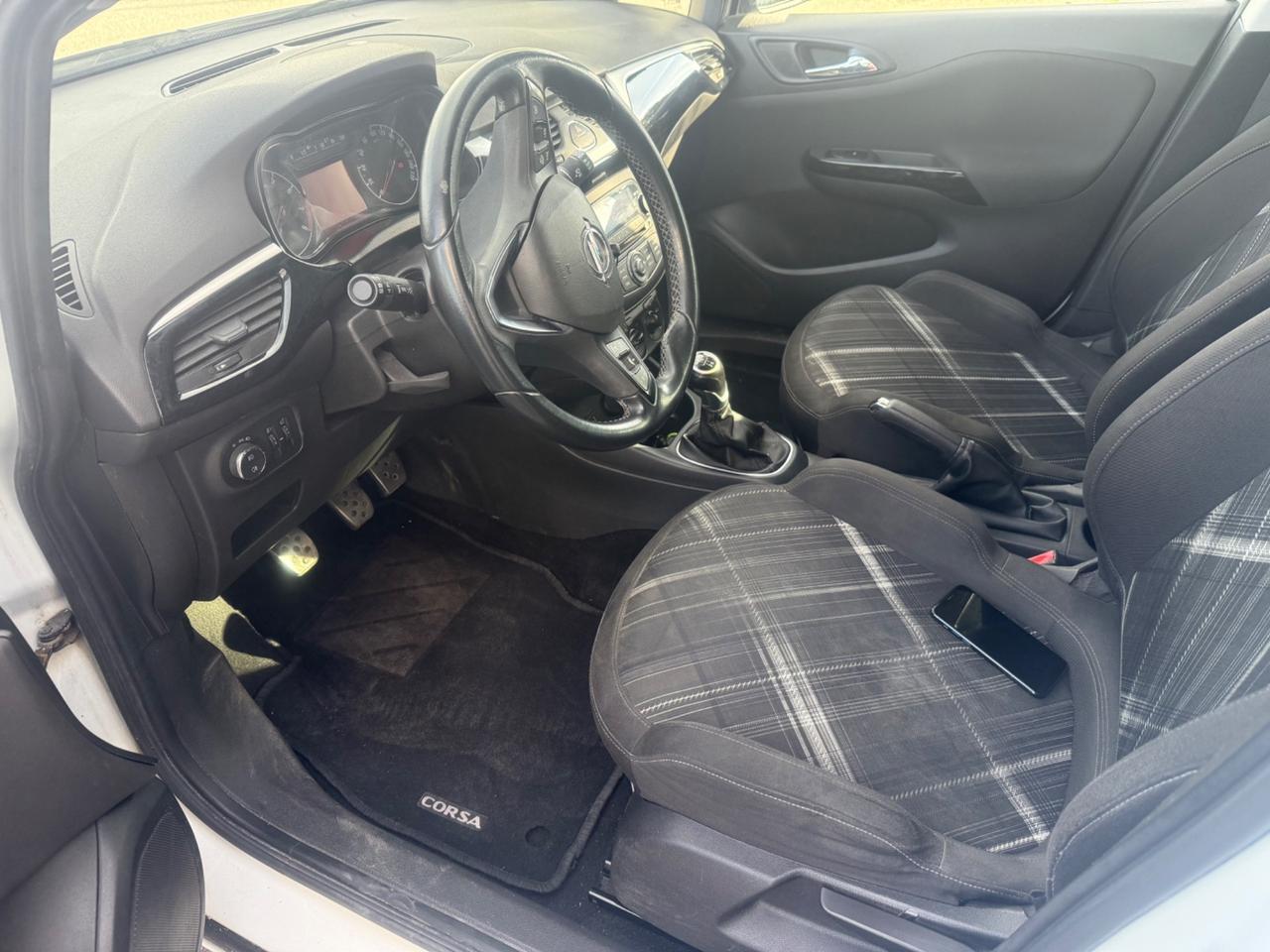 Opel Corsa 1.4 90CV GPL Tech 5 porte Cosmo 2016
