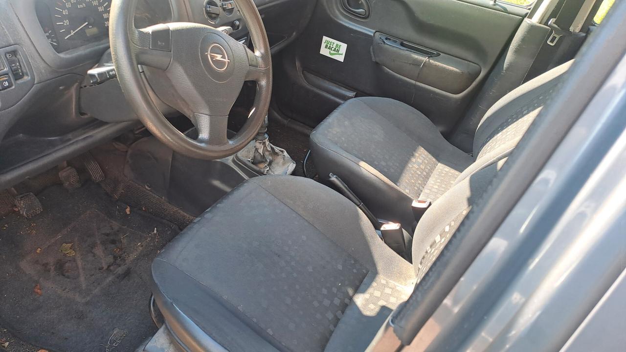 Opel Agila 1.3 CDTI Edition