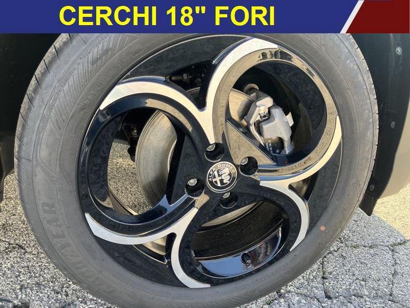Alfa Romeo Junior 1.2 145 CV Hybrid eDCT6 Speciale + PACK TECHNO