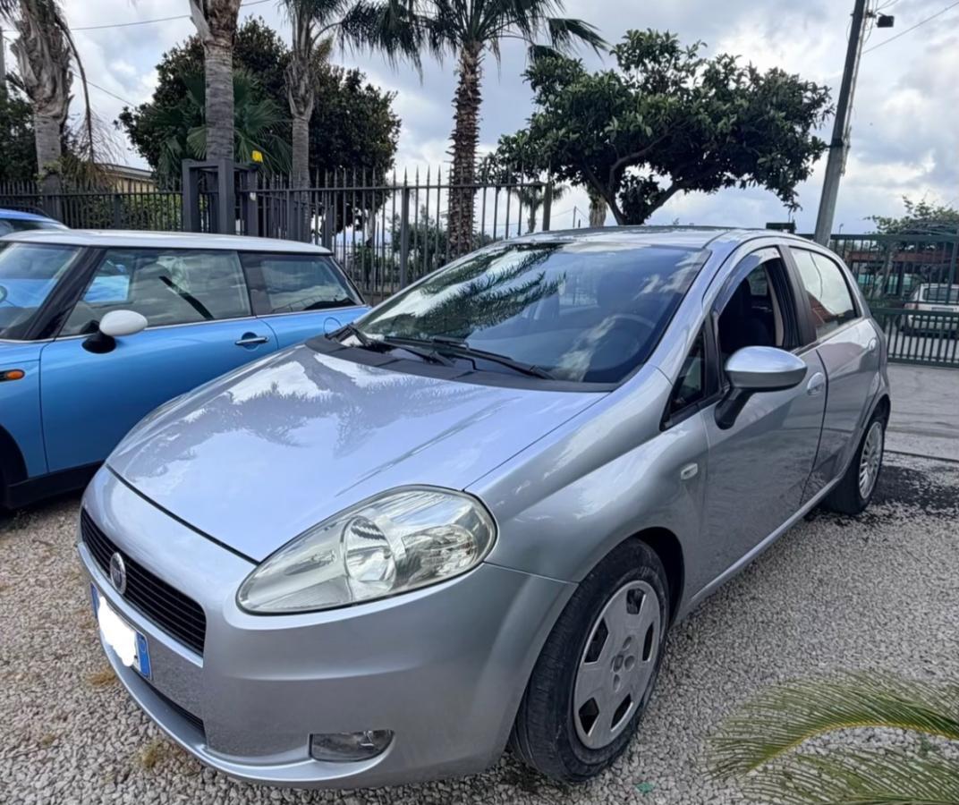 FIAT Grande Punto 1.3 MJT 90 CV 5p. Dynamic