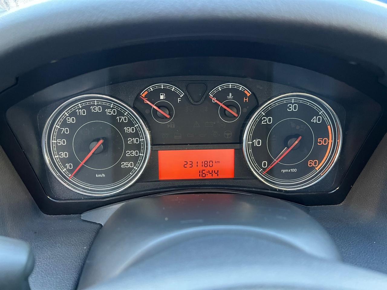 Fiat Croma 1.9 Multijet Dynamic