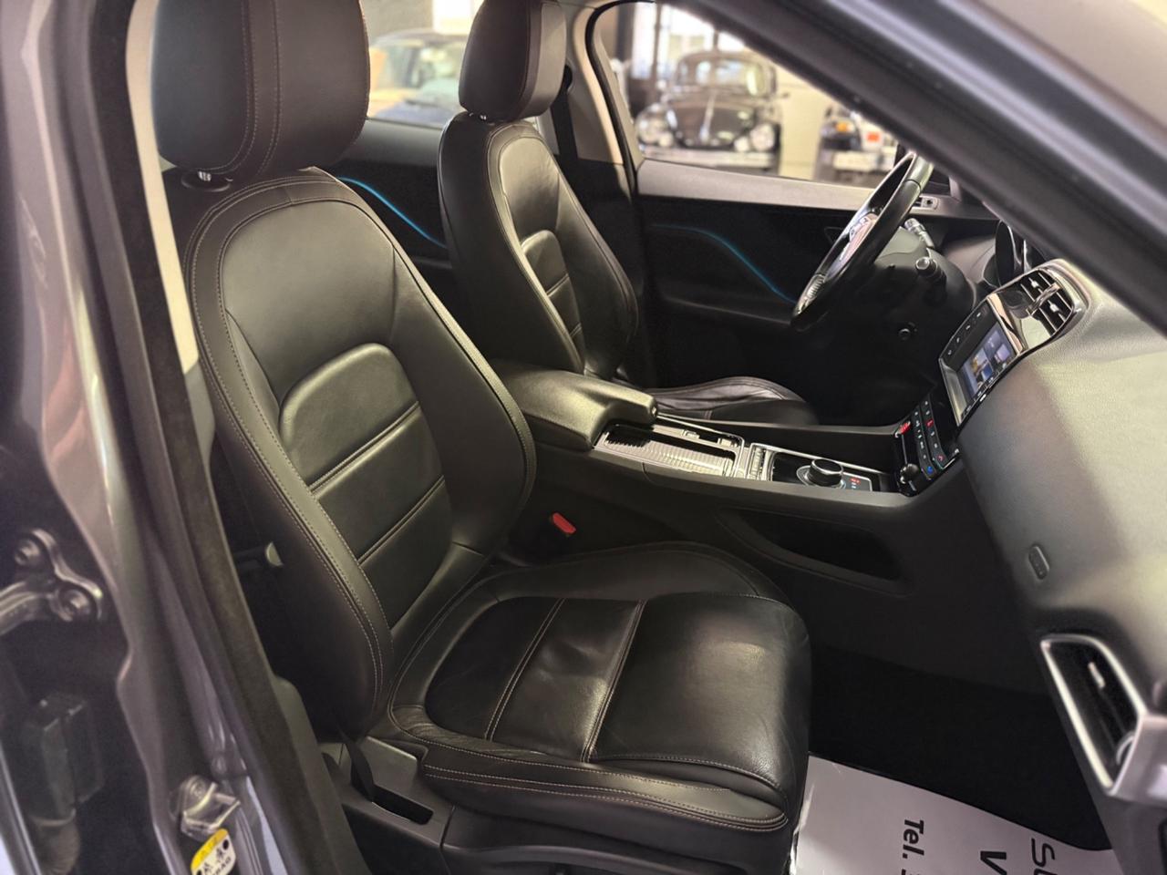 Jaguar F-Pace 2.0 D 180 CV AWD aut. Portfolio