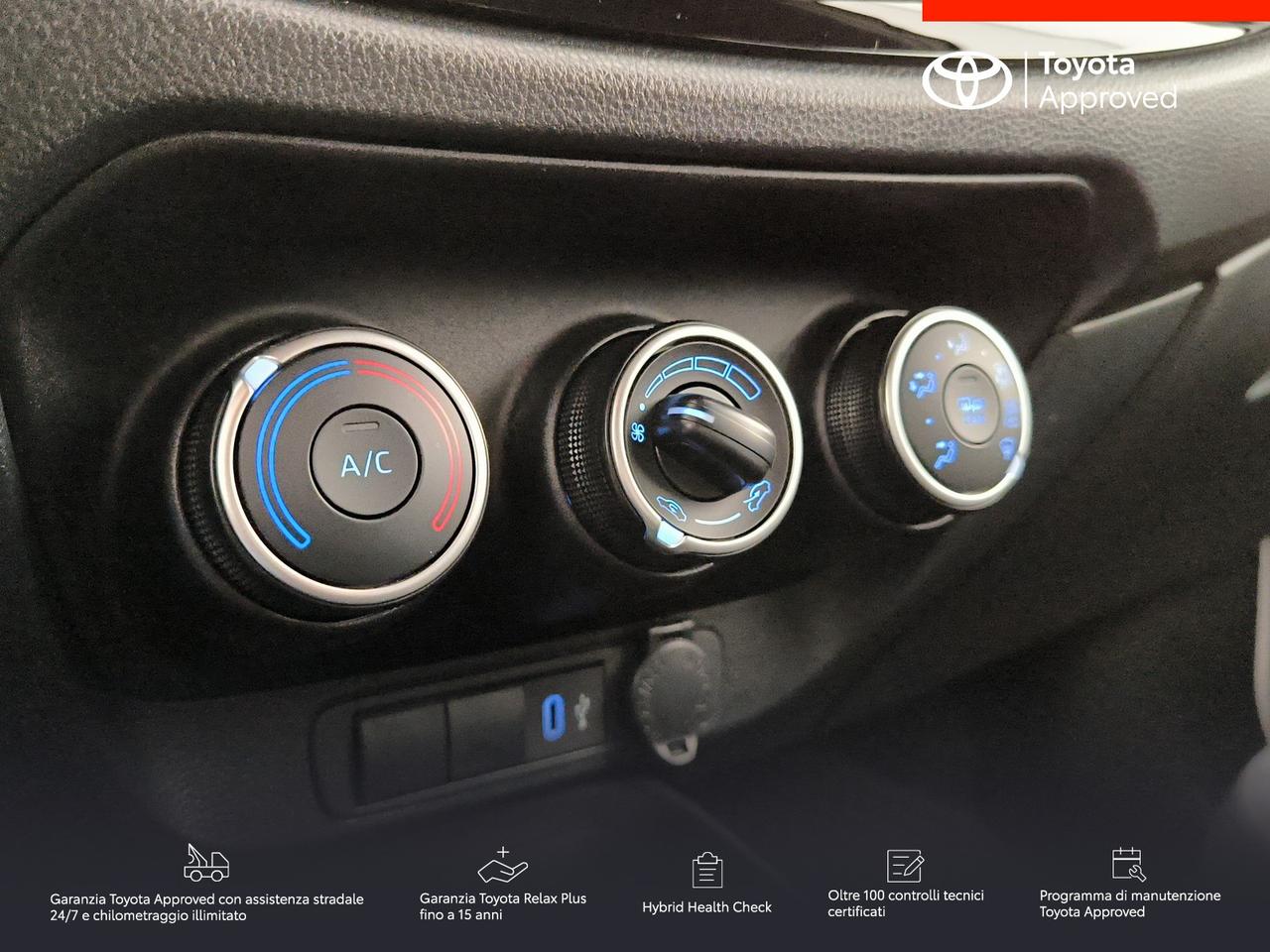 Toyota Aygo x 1.0 active 72cv