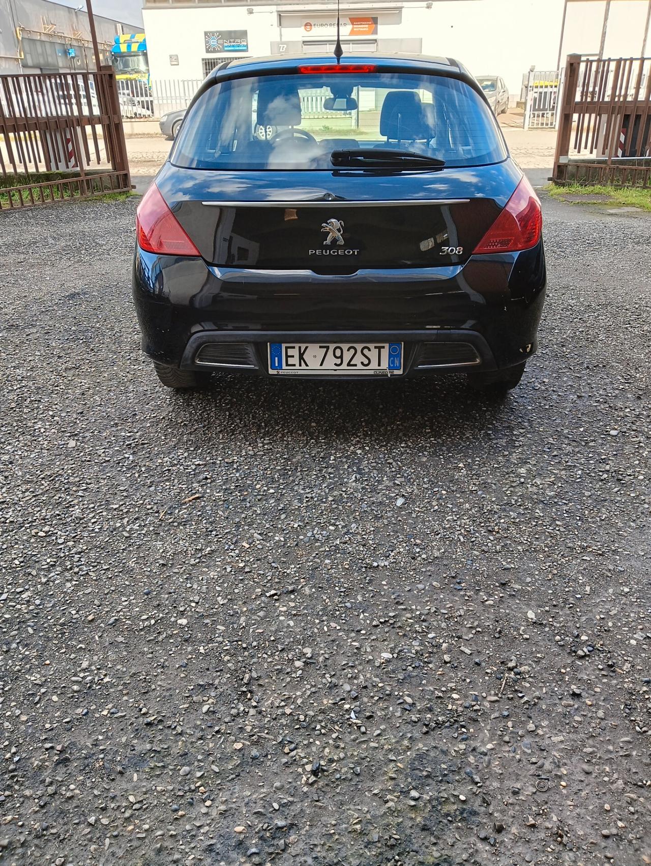 Peugeot 308 1.6 8V HDi 93CV 5p. Active