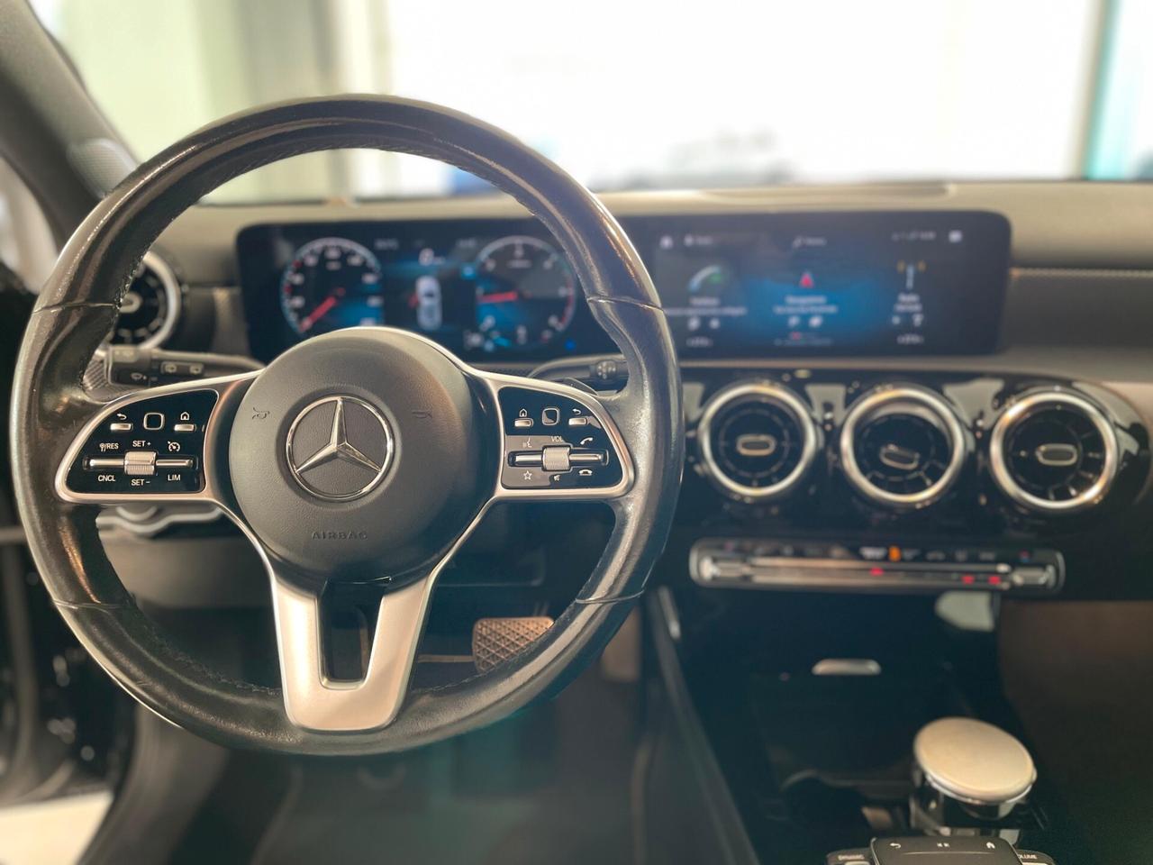 Mercedes-benz A 180 d Automatic Premium