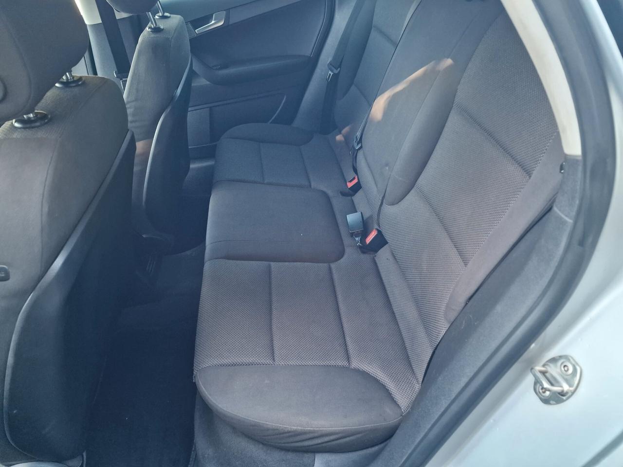 Audi A3 SPB 1.6 TDI 105 CV CR Ambition