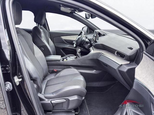 PEUGEOT 3008 PureTech Turbo 130 S&S GT