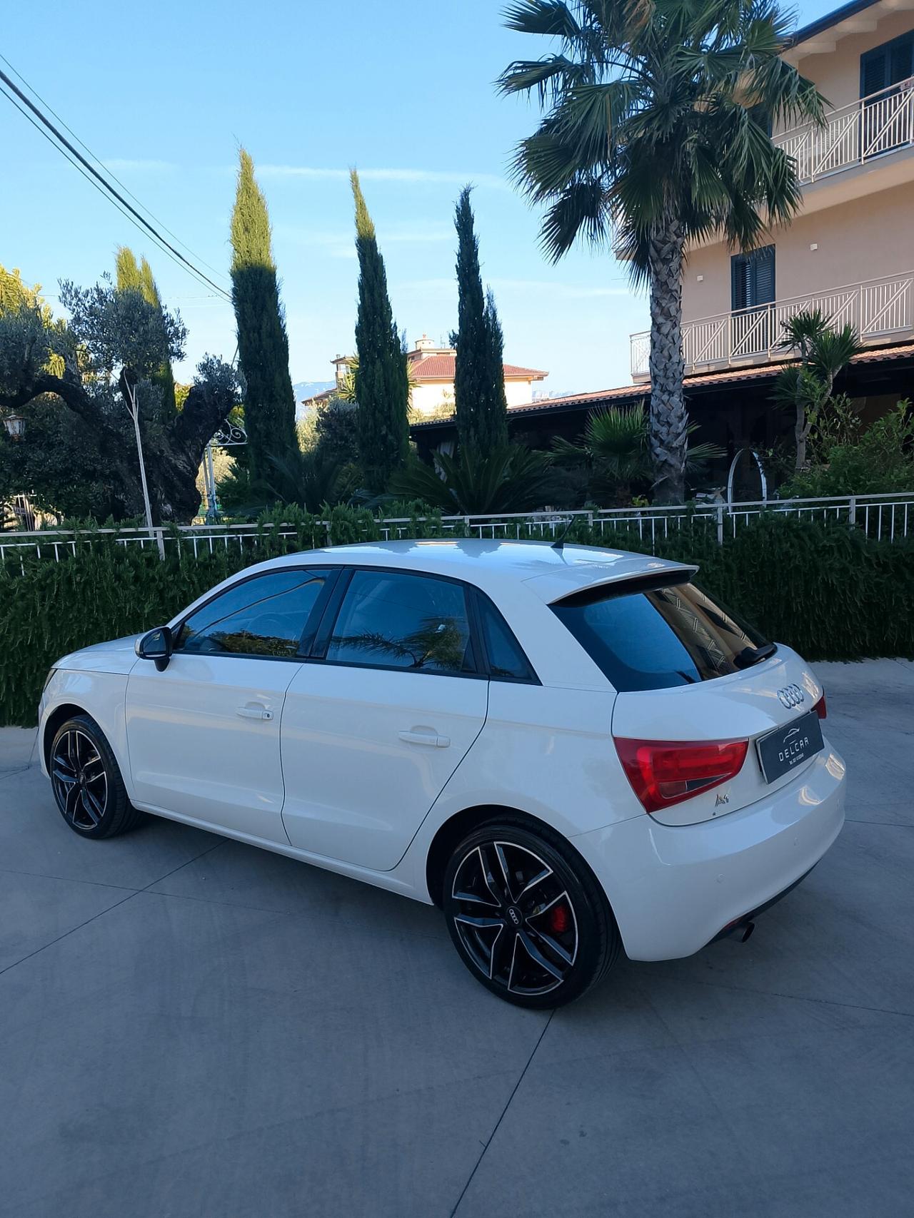 Audi A1 1.6 TDI S line edition