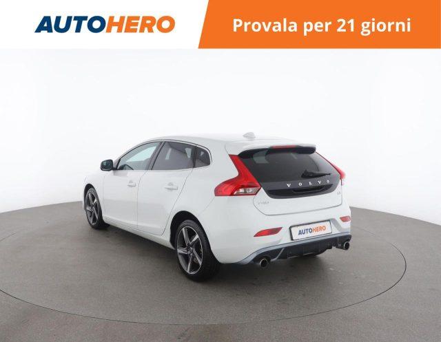 VOLVO V40 T3 R-design Kinetic