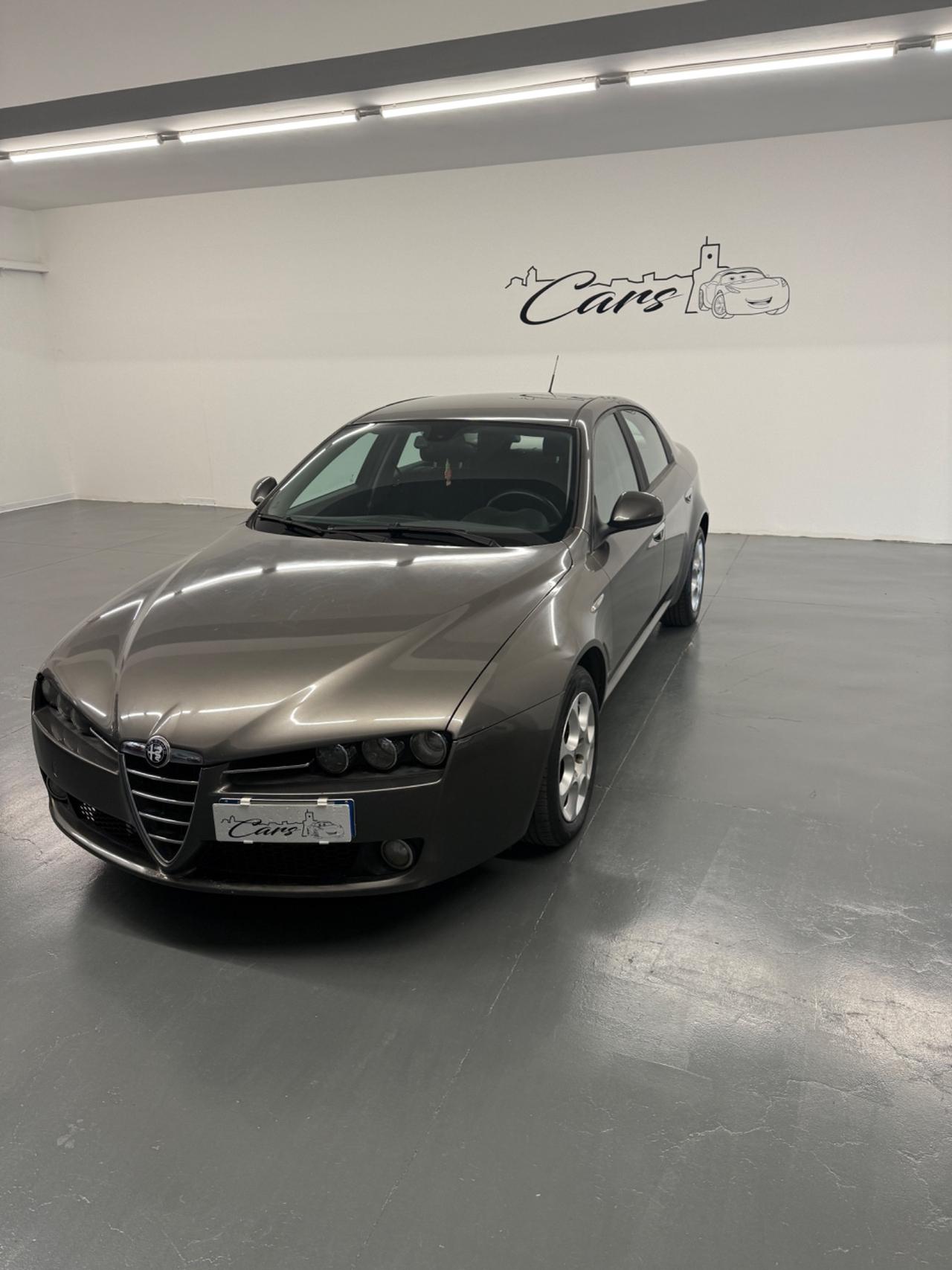 Alfa Romeo 159 1.9 JTDm Distinctive