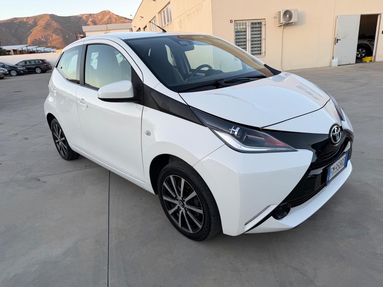 Toyota Aygo 1.0 VVT-i 72 CV 5 porte x 2018