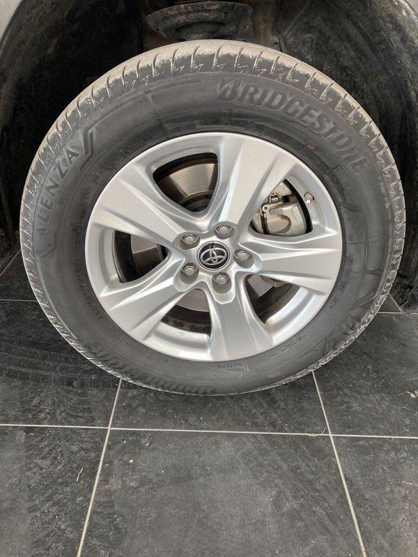 Toyota RAV4 2.5 HV 218cv E-CVT Active 2WD