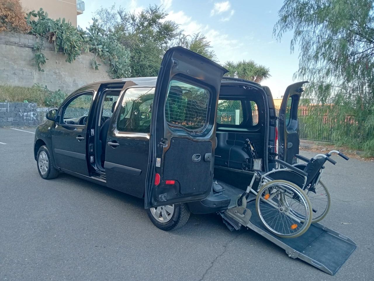 Mercedes-benz Citan Pianale ribassato con rampa disabili in carrozzina