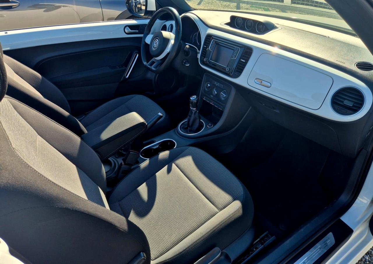 Volkswagen Maggiolino Cabrio 2.0 TDI