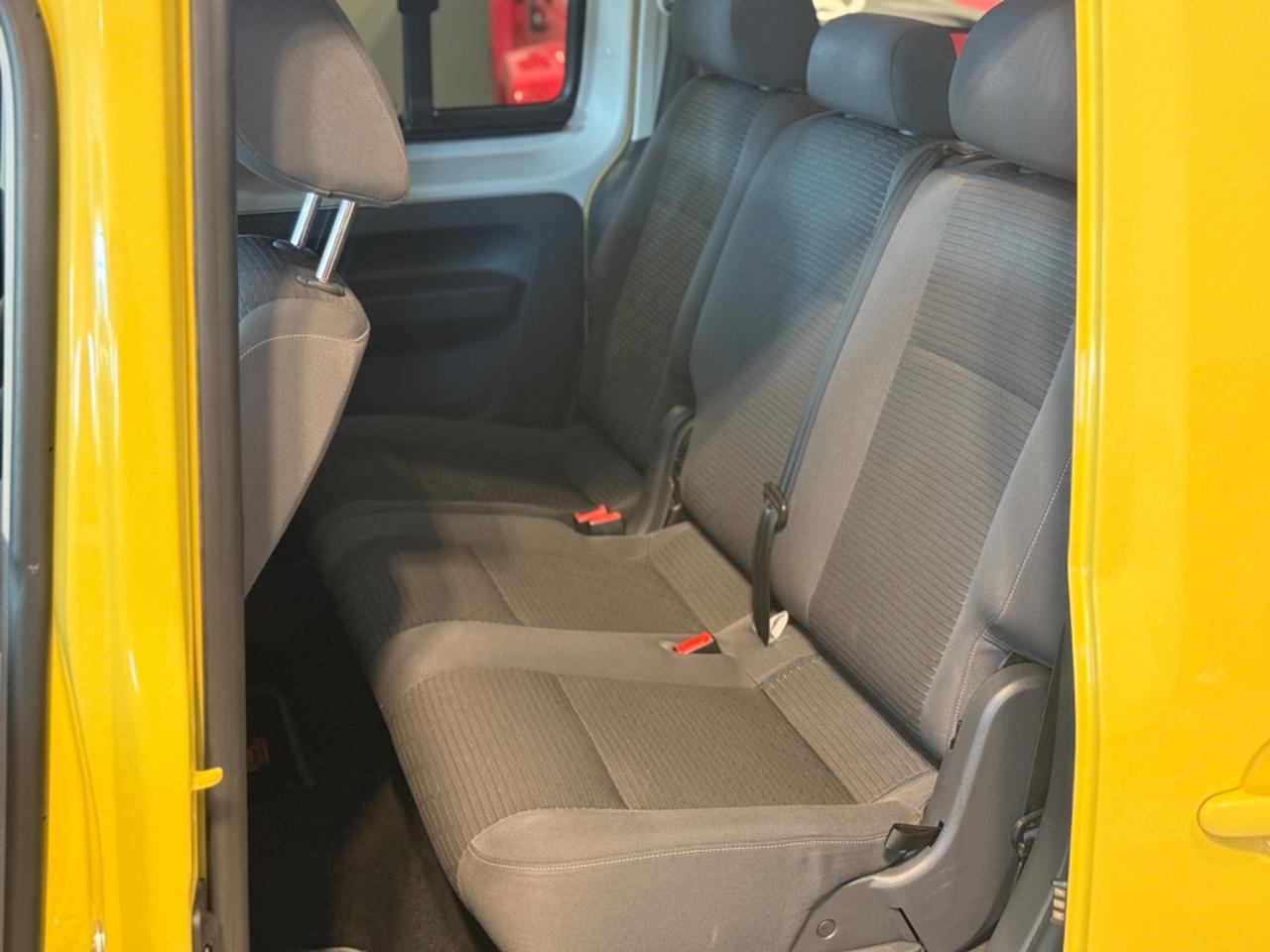 Volkswagen Caddy 1.6 TDI 7 POSTI! MAXI