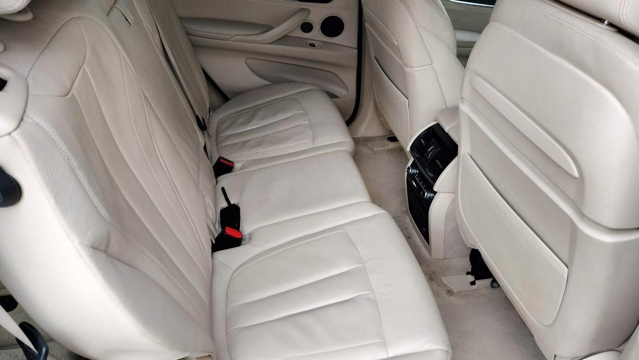 Bmw X5 xDrive30d 258CV Business