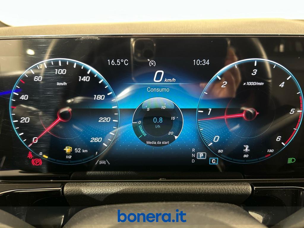 Mercedes GLA 200 200 D Premium 8G-DCT