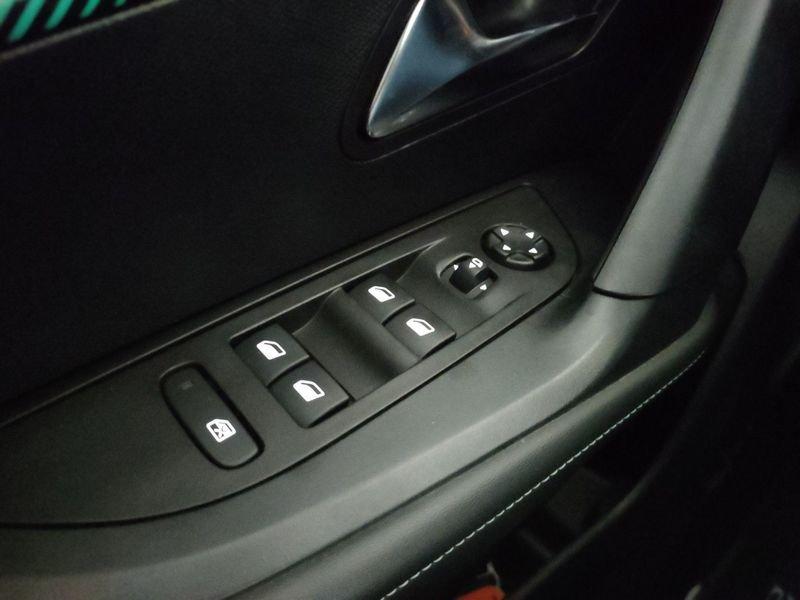 Peugeot 2008 1.5 bluehdi Allure s&s 110cv