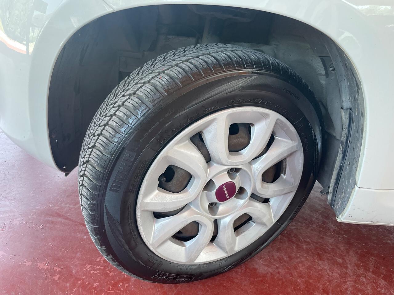 Fiat Panda 0.9 TwinAir Turbo Natural Power Lounge