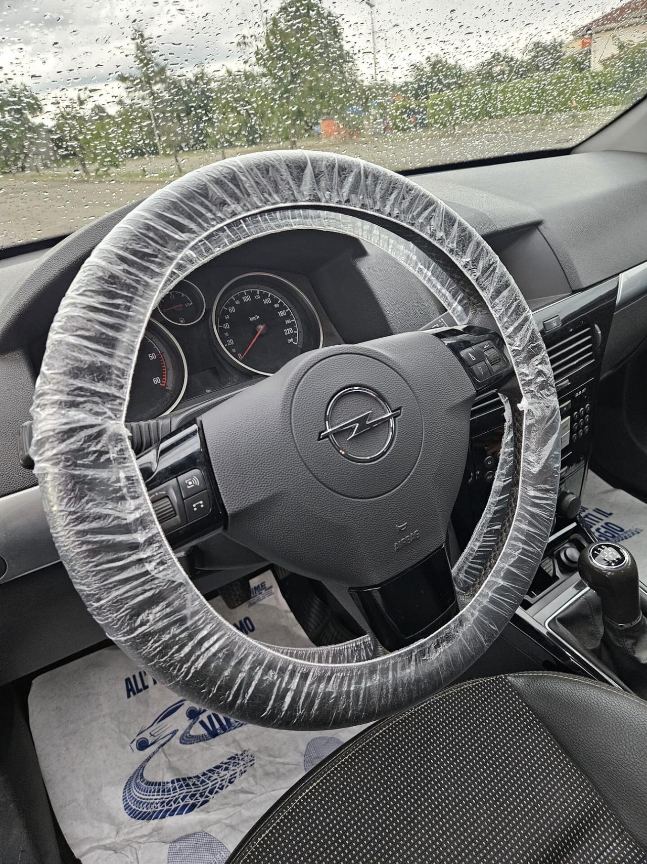 Opel Astra 1.7 CDTI 101CV 5 porte Cosmo