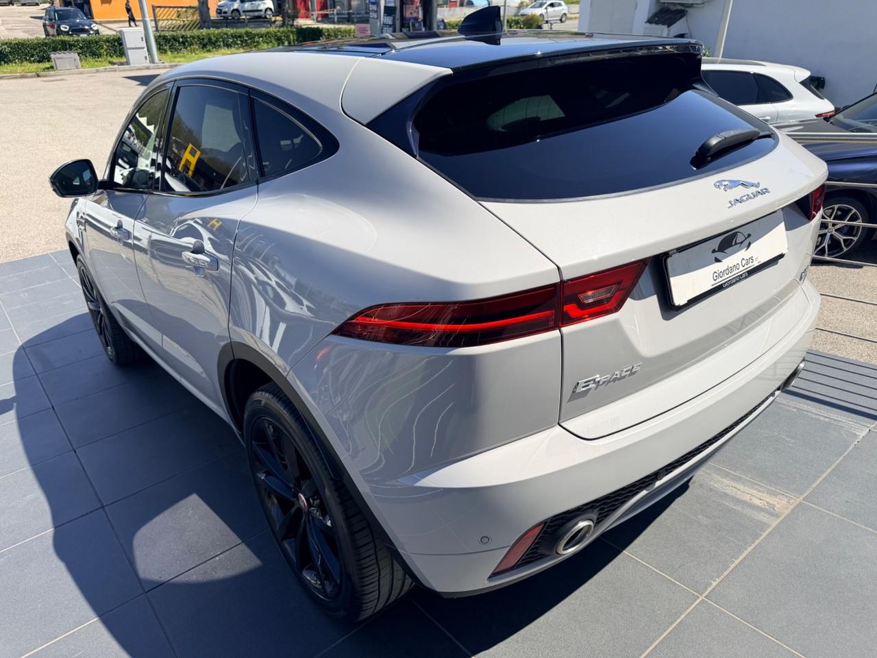 Jaguar E-Pace 2.0D 150 CV AWD aut. R-Dynamic HSE gesso
