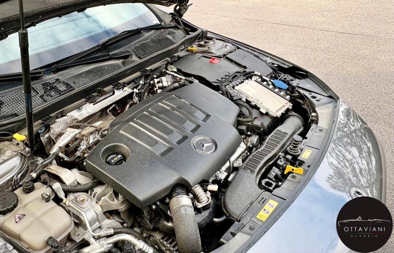 CLA Shooting brake come Nuova