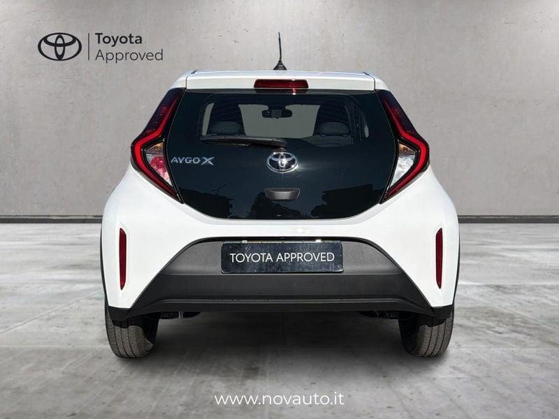 Toyota Aygo X 1.0B (72 CV) Active S-CVT