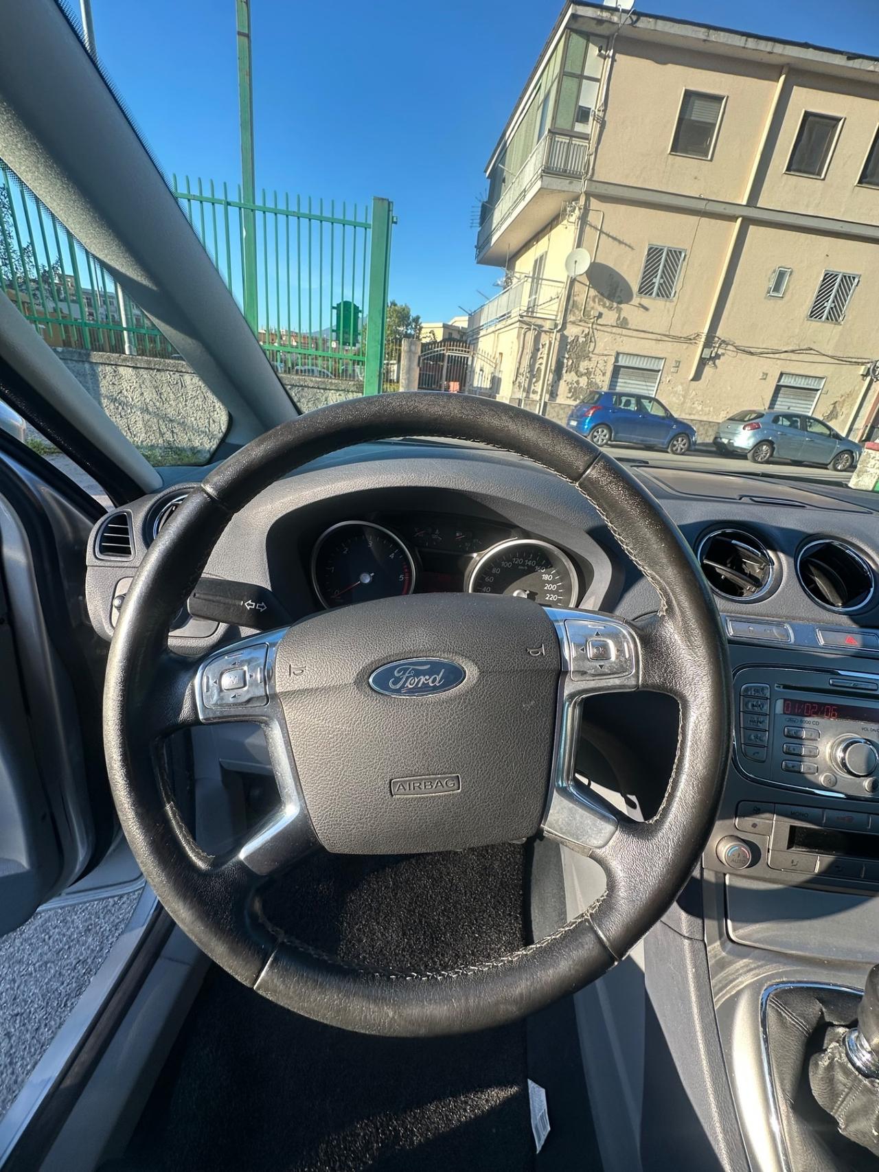 Ford S-Max 2.0 TDCi 140CV Titanium DPF