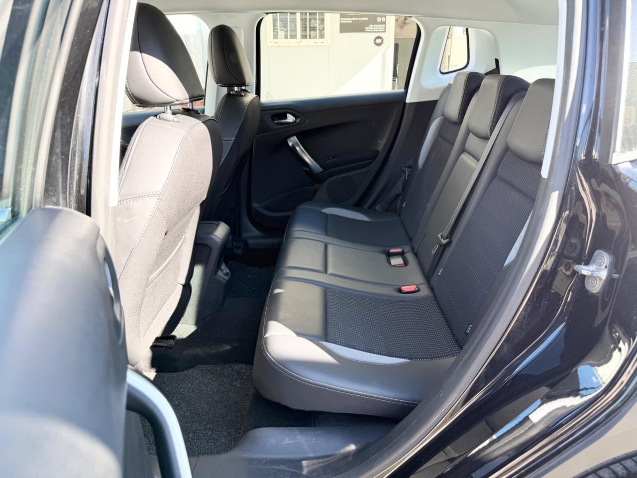 Peugeot 2008 BlueHDi Allure