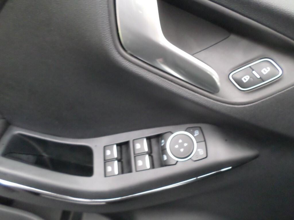 Ford Puma 1.0 EcoBoost Hybrid 125 CV S&S Titanium X