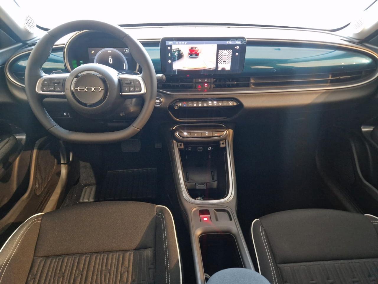 Fiat 600 Hybrid 110 CV DCT MHEV La Prima