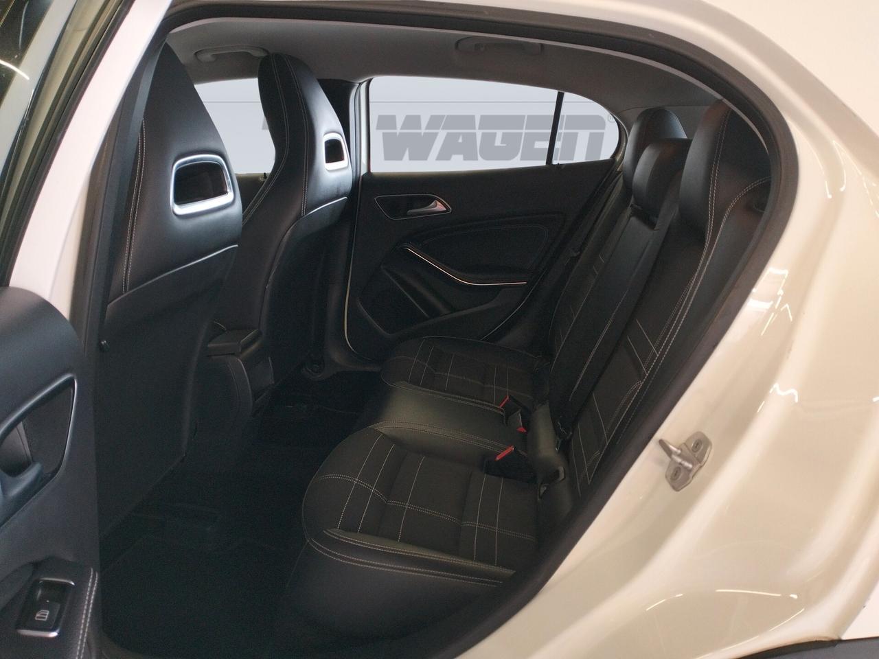 Mercedes-benz GLA 200 d Automatic Sport - NEOPATENTATI