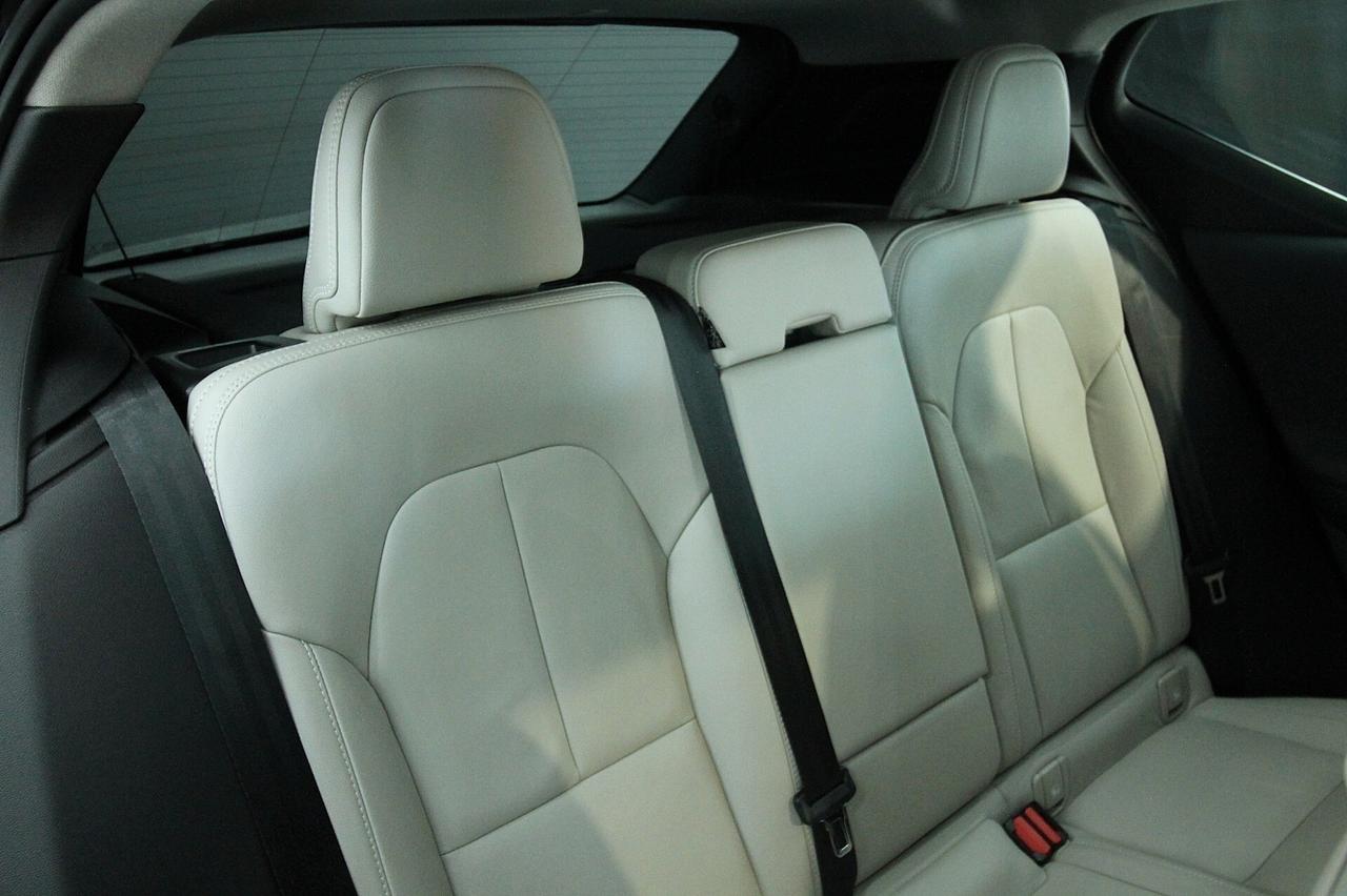 VOLVO XC40 2.0 150 CV D3 GEARTRONIC INCRIPTION