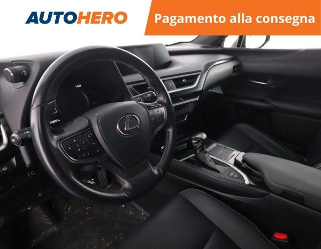 LEXUS UX Full Electric UX Hybrid Premium