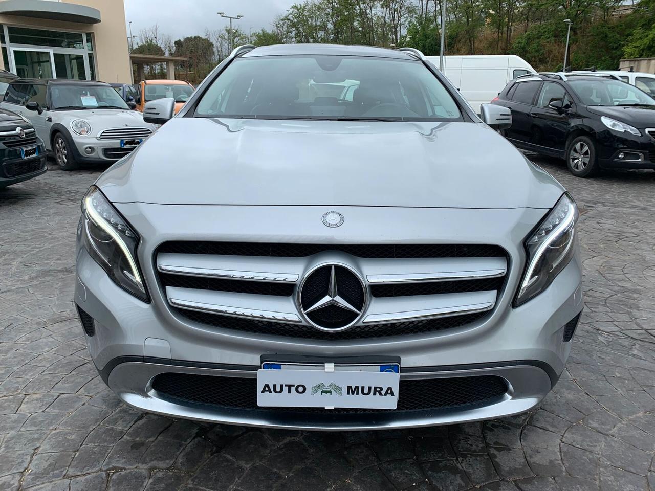 Mercedes-benz GLA 200d 4Matic Premium - !! TETTO !!