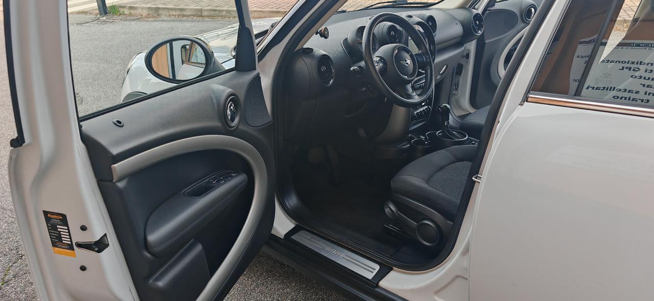 Mini Cooper D Countryman 2.0 Business Automatica