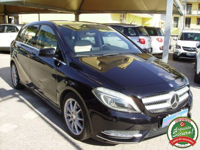 MERCEDES-BENZ B 180 CDI Premium