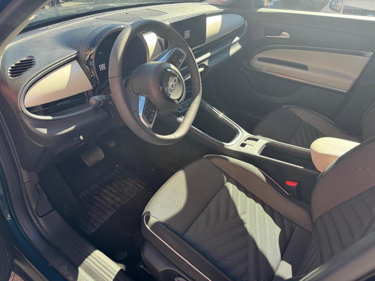 Fiat 600 1.2 hybrid La Prima 145cv auto