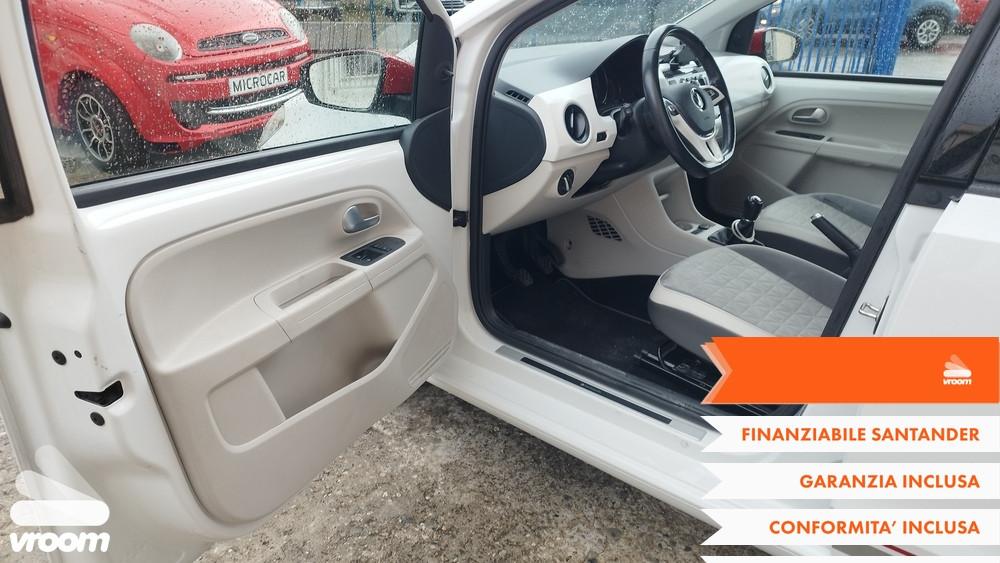 VOLKSWAGEN up! 1.0 5p. beats up! BlueMotion Tec...
