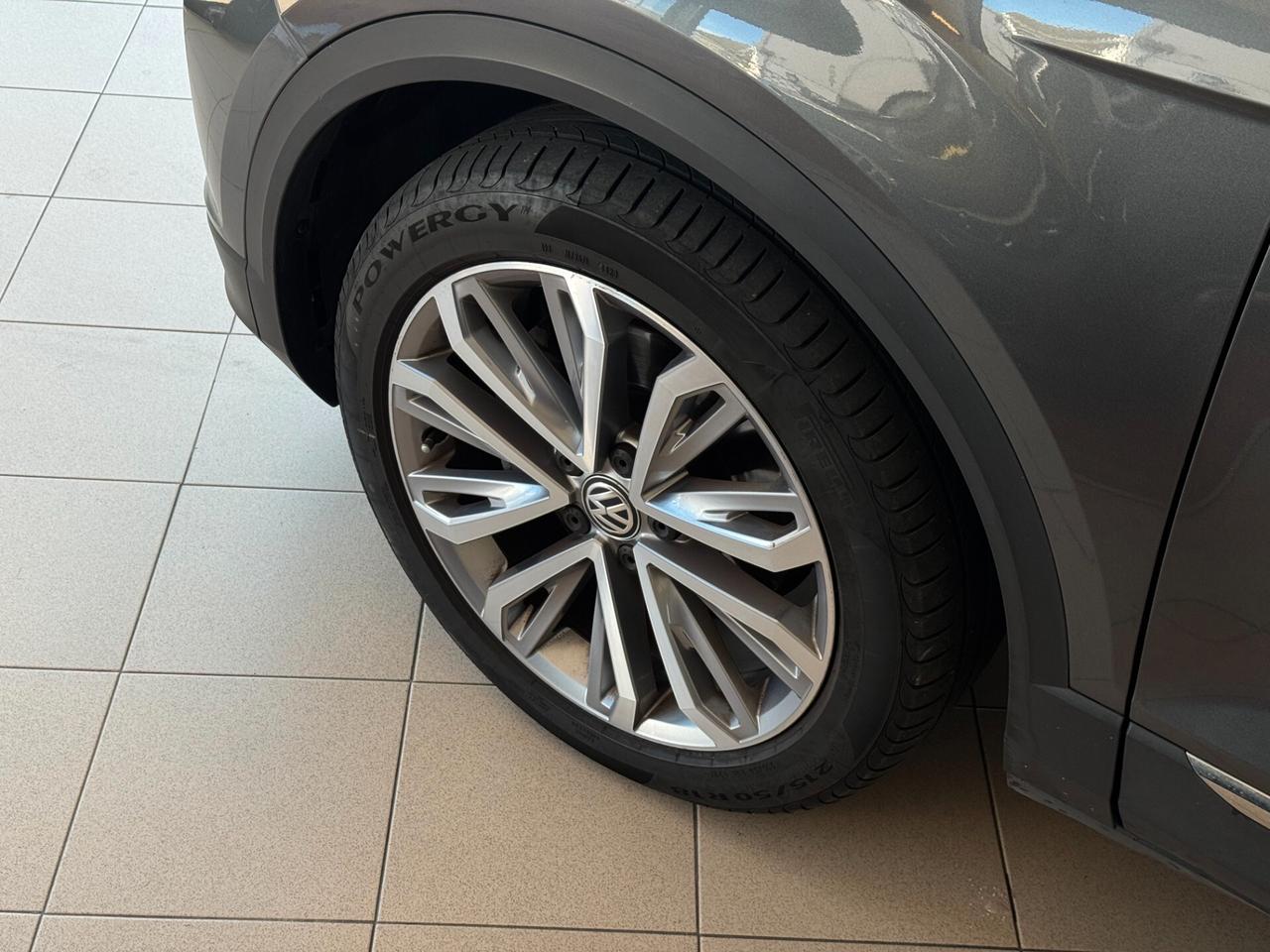 VOLKSWAGEN T-ROC 2.0cc 150CV TDI DSG 4MOTION
