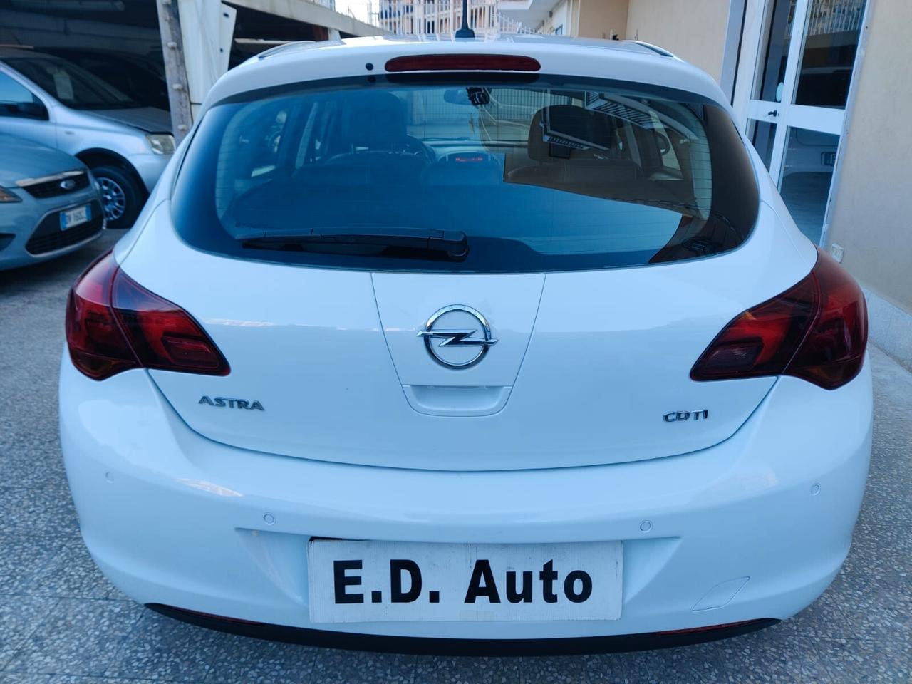 Opel Astra 1.7 CDTI 110CV 5 porte Cosmo