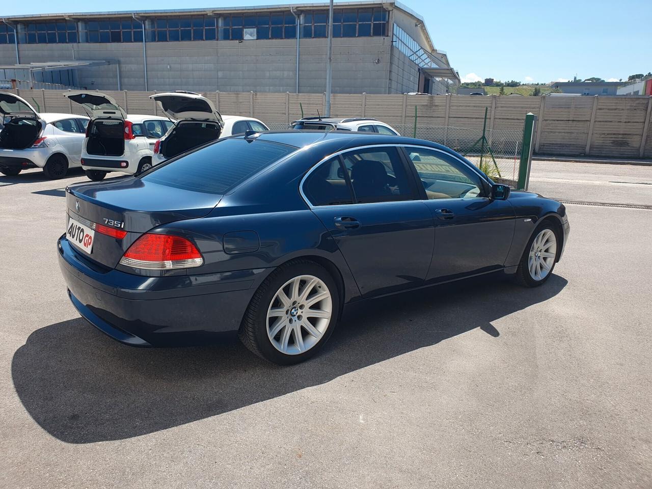 Bmw 735i 3.6v8 272cv benzina GPL ASI 2002