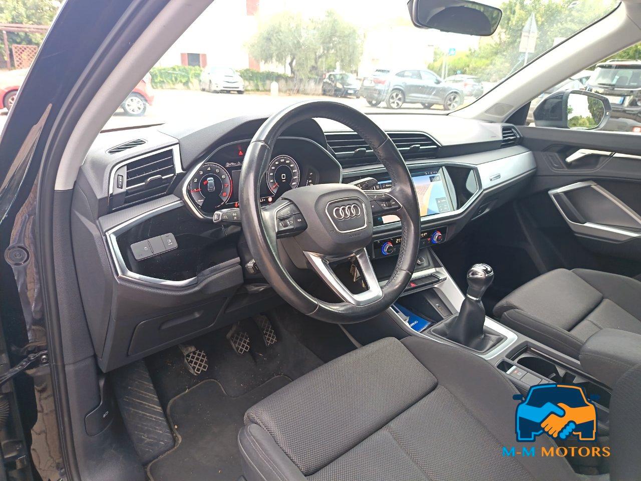 Audi Q3 35 1.5 tfsi Business Advanced
