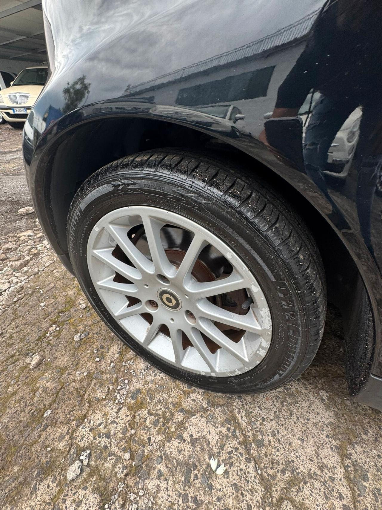 Smart ForTwo 1000 52 kW coupé limited one