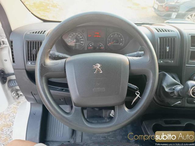 PEUGEOT Boxer 330 2.2 BlueHDi 120 S&S PC-TM Furgone