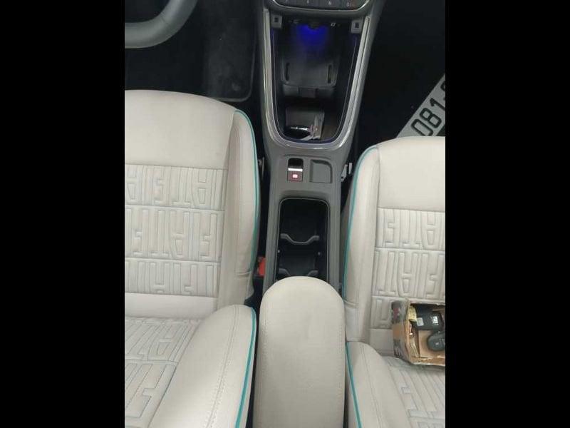 FIAT 600 (2023-->) Hybrid DCT MHEV La Prima