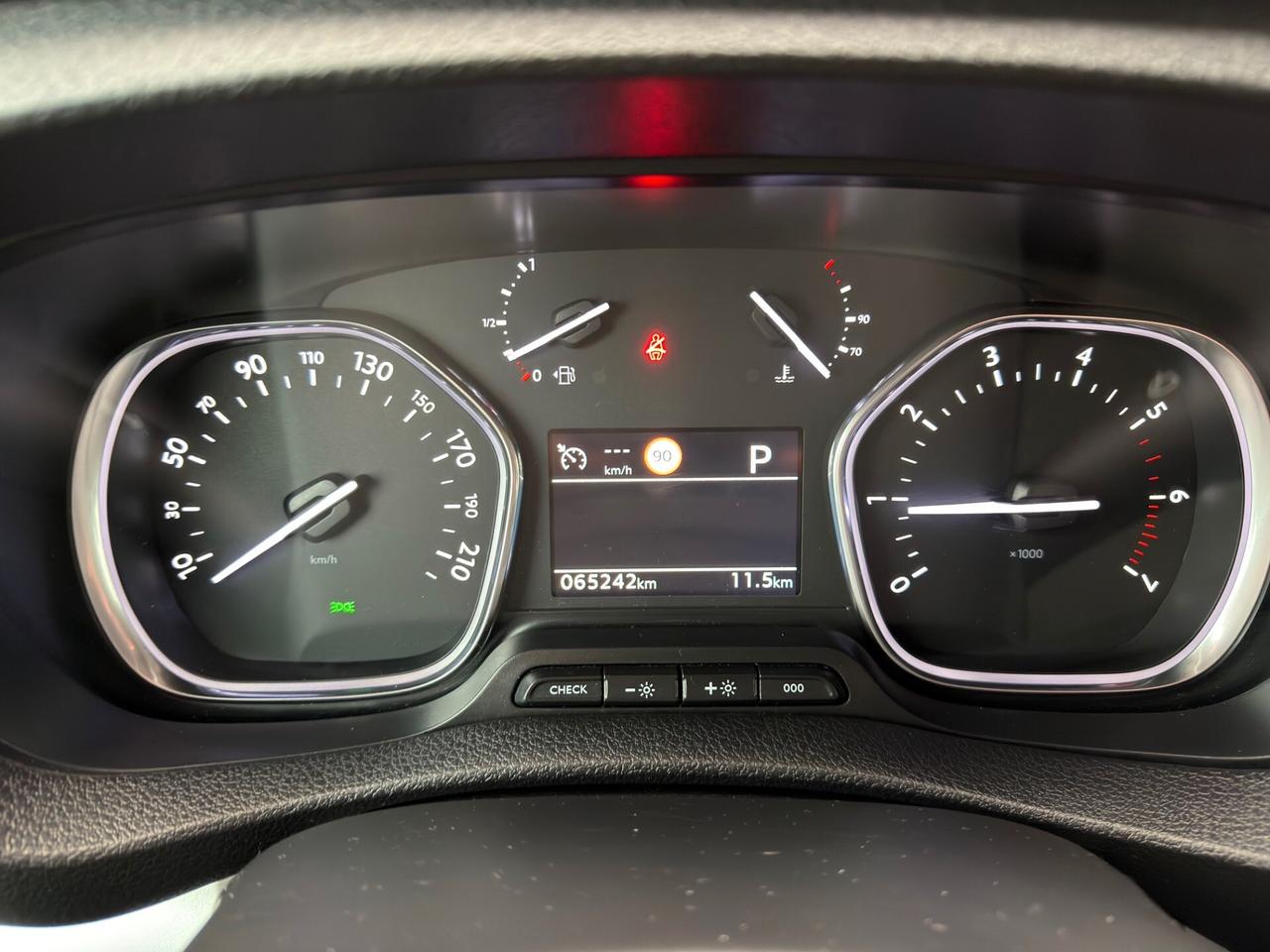 Peugeot Traveller BlueHDi 120 S&S EAT8 Standard Active