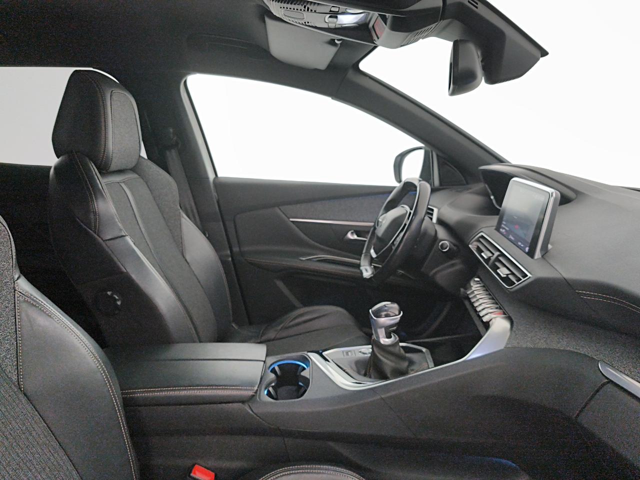 Peugeot 3008 1.5 bluehdi GT Line 130cv