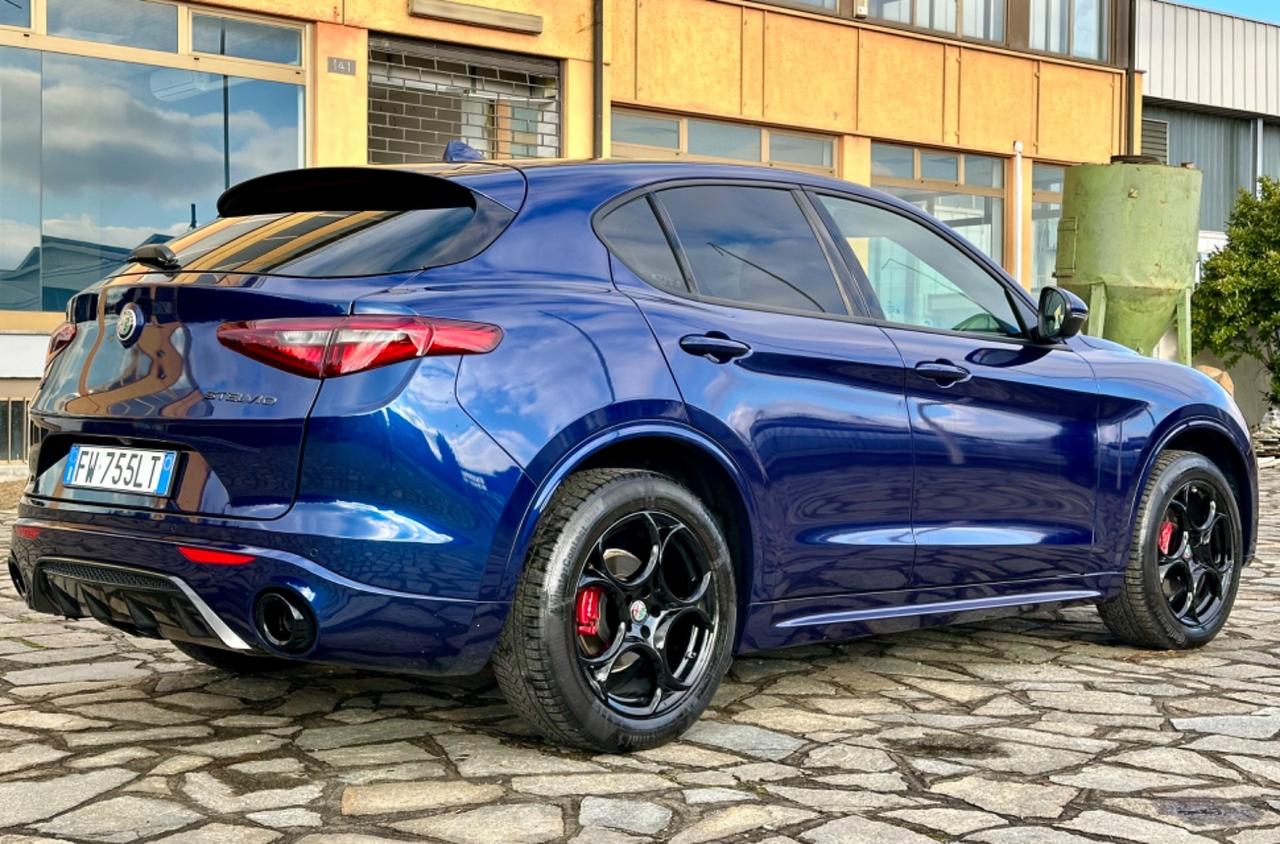 Alfa Romeo Stelvio 2.2 Turbodiesel 210 CV AT8 Q4 Executive Veloce