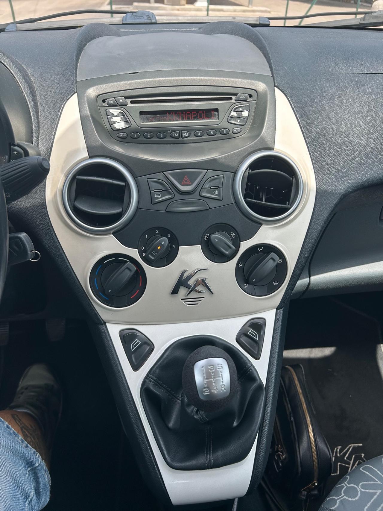 Ford Ka 1.3 TDCi 75CV Titanium